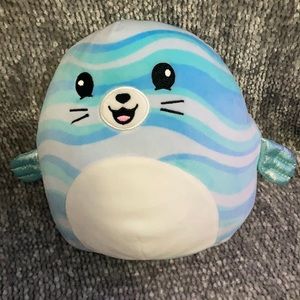 8” Blind Bag Seal Squishmallow